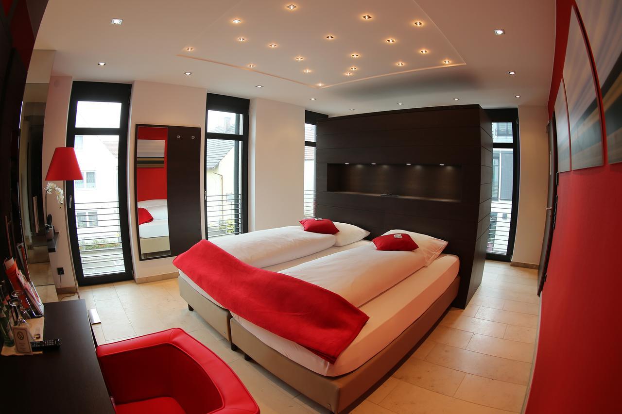 Kh Hotel Mit Restaurant Geisenfeld Quarto foto