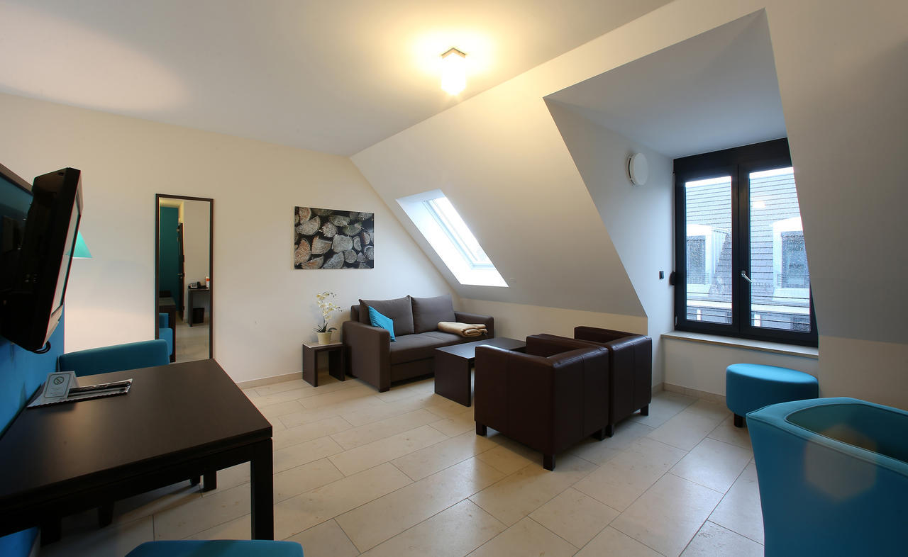 Kh Hotel Mit Restaurant Geisenfeld Quarto foto
