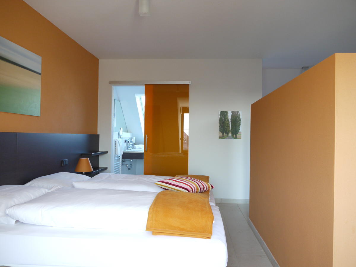 Kh Hotel Mit Restaurant Geisenfeld Quarto foto